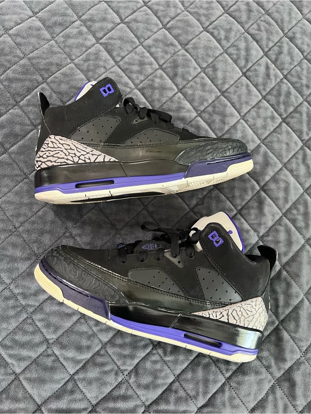 Air Jordan Son of Mars Sneakers Shoes Boys Youth 5.5 Low Grape Ice